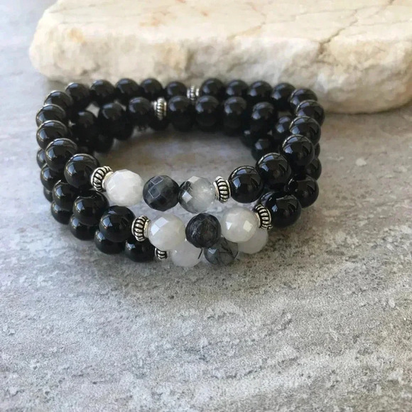 Black Bracelet, Onyx Bracelet, Tourmalinated Quartz, Black and White Bracelet - Picture 3 of 4